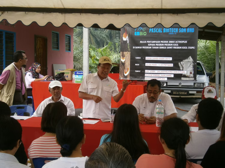 Dokumentasi demoplot dan kegiatan lapangan